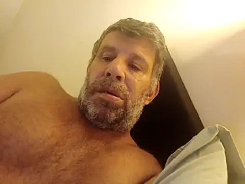 stud2512 Live XXX-chat