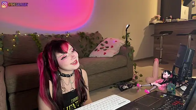 h3ntai_baby Live XXX-chat