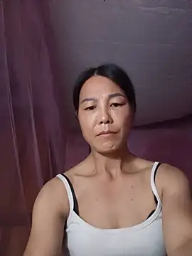 Lily-ly লাইভ XXX চ্যাট