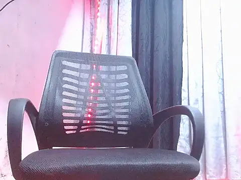 SMOOTHIEBOYS Show in webcam