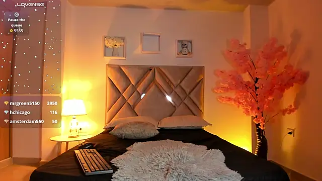 Baby_noahtt XXX чат на живо
