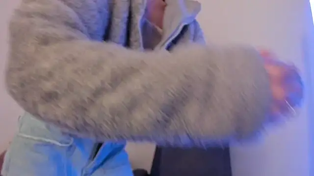 Chat +18 de canelleGarces ao vivo