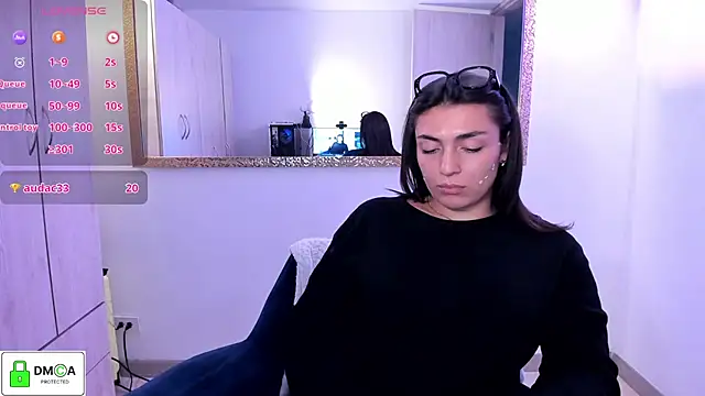 EricaVanderhill 现场XXX聊天