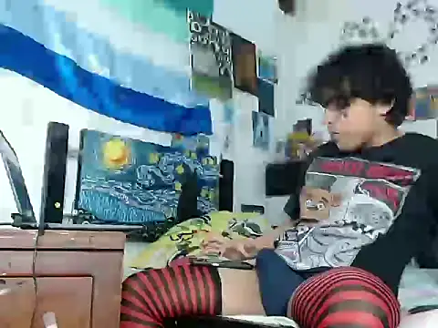 Tiff_-Styles Chat XXX live
