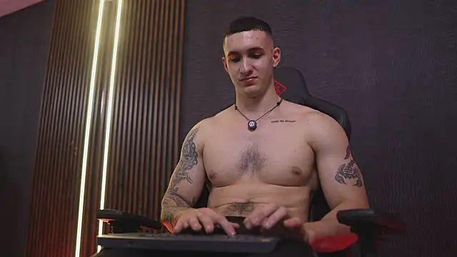 Chat XXX ao vivo de JacksonOlsenn