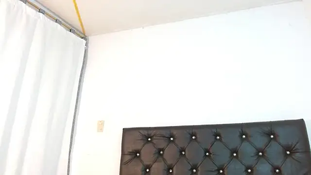 Chat XXX en directo de Ameliejoness_
