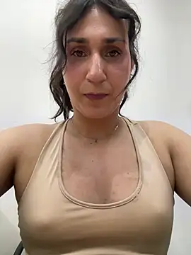 Chat +18 de AryloverX ao vivo