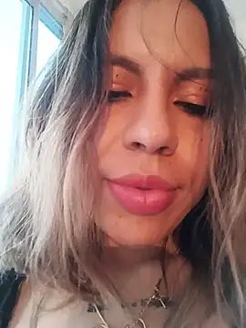 CleoDely Live XXX Chat