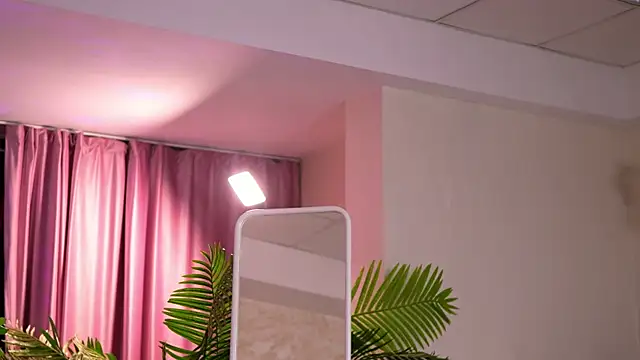 LalaRoze 现场XXX聊天