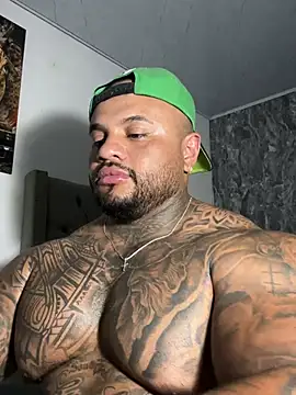 Chat +18 de criss_zander292 ao vivo