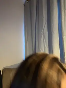 emmily_d's Live XXX Chat