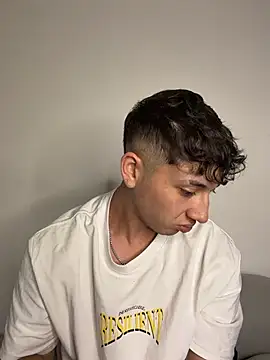 Chat XXX ao vivo de OLIVER_K