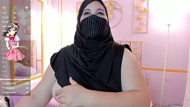 Онлайн чат XXX SalmaZamann