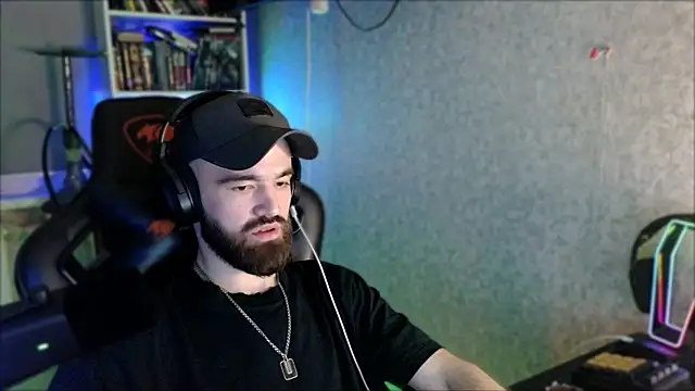 Chatroom XXX en direct de _Serious_Man