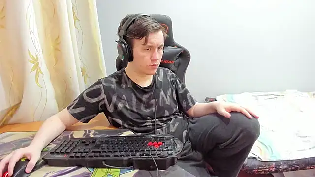 iliaskrislove's Live XXX Chat