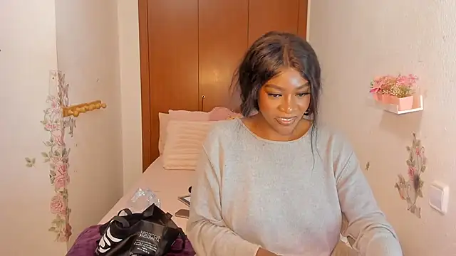 viioolleettaa's Live XXX Chat