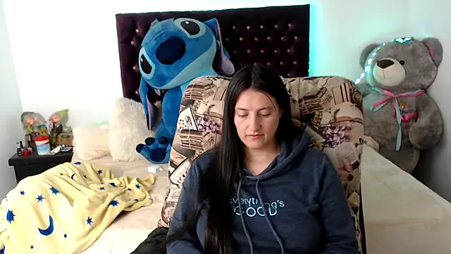 צ'אט XXX בשידור חי של Lorenahot_06