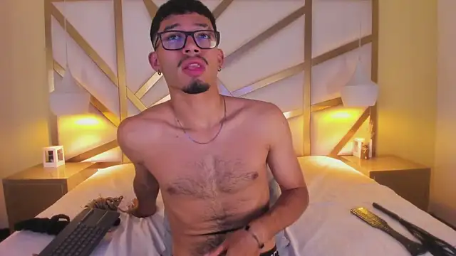 Živý XXX chat Jaxon_Carter