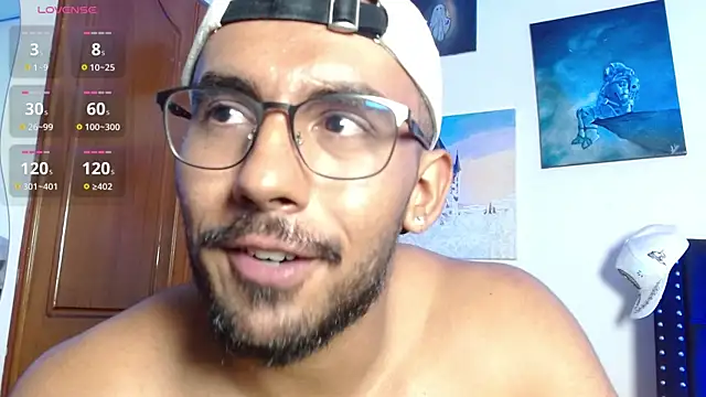 Chat XXX Live romanpearce_