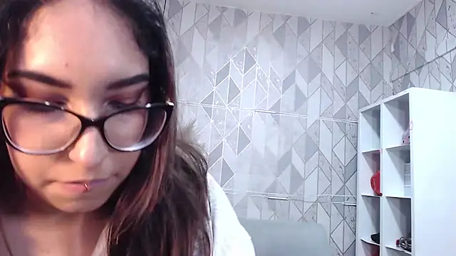 AndreaLoveeX লাইভ XXX চ্যাট