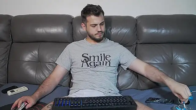 CrazyDom1 Chat XXX live