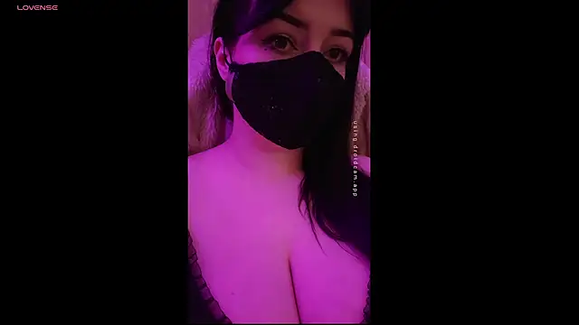 צ'אט XXX בשידור חי של Estherkimi