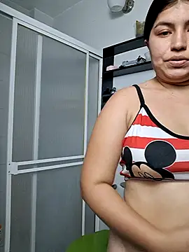 royalgirls_x Chat XXX in diretta
