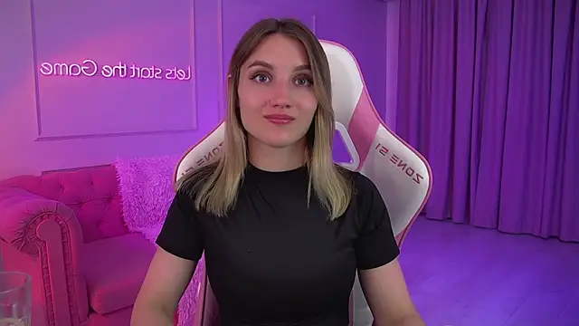 StacyEvances' Live XXX Chat