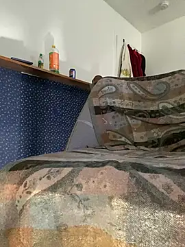 XXX chat uživo modela GusanoDelicioso