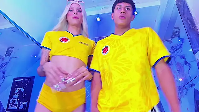 XXX chat uživo modela EMILIANO_BLESS