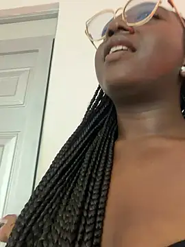 ZahhyFrequency 라이브 XXX 채팅