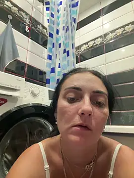 Miroslava1247's Live XXX Chat