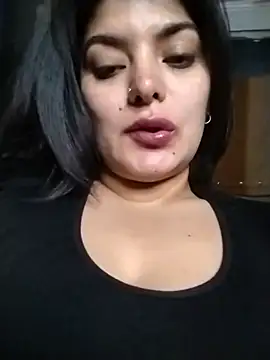 YouladyVidal's Live XXX Chat