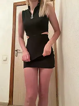 XXX chat uživo modela ElenaWhitmore