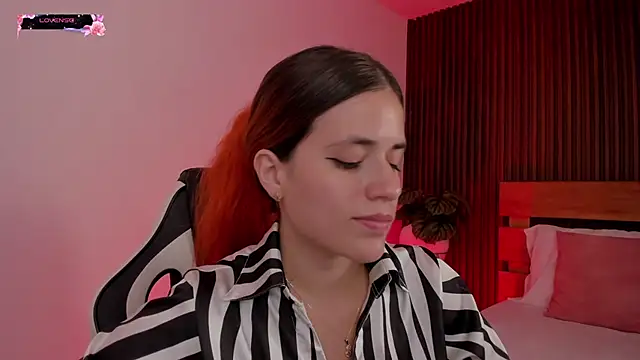 צ'אט XXX בשידור חי של alliss_ginger_