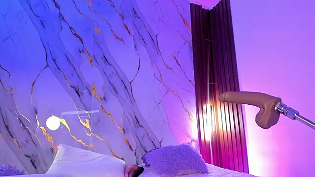 Emmiicute Chat XXX live