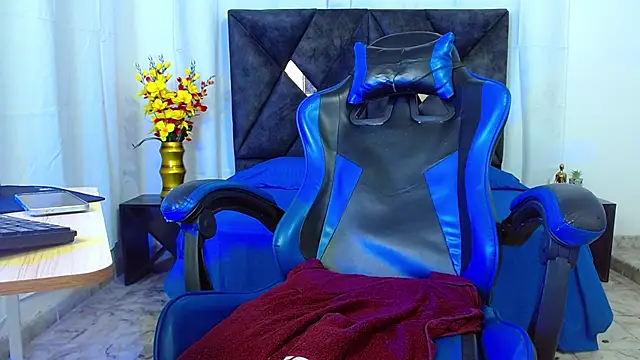 angelll18_'s Webcam Show