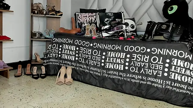 MirandaHaguenn Live XXX chat