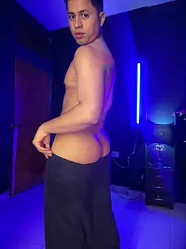 Niicky1_のライブXXXチャット