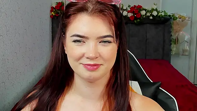 MelissaMay__ élő XXX-chatje