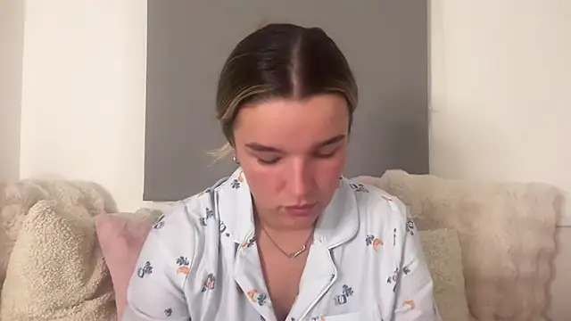 maisiesmithx 现场XXX聊天