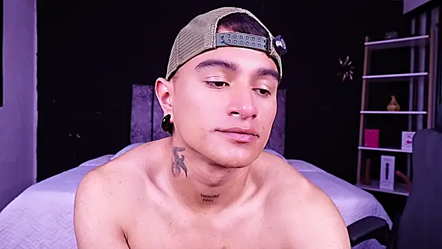 LiamDeep Live XXX-chat