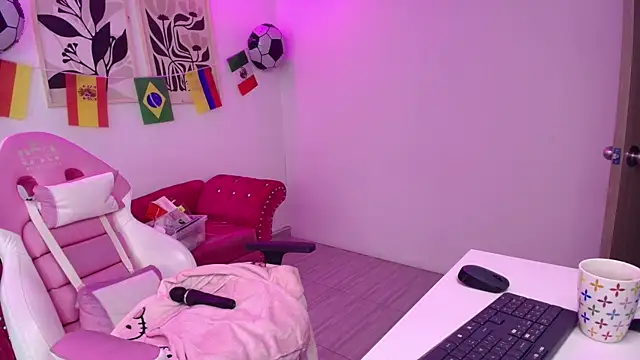 Miia__owens XXX чат на живо