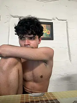 XXX chat uživo modela Axel-Mejia