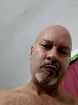 Juan_45 Live XXX-chat