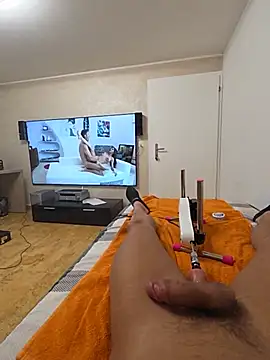 sensualman90 现场XXX聊天