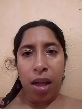 hotaniani Chat XXX live