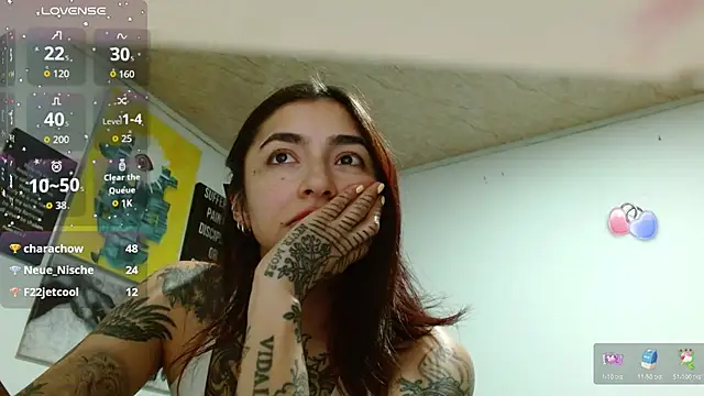 ZoeBakers_ Chat XXX in diretta