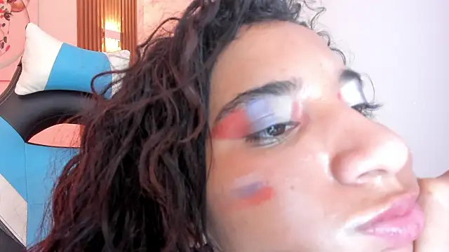 Chat +18 de Emily_bruss ao vivo