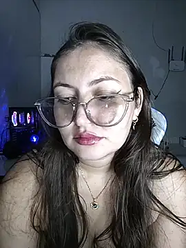 Chat +18 de Fetichista23 ao vivo